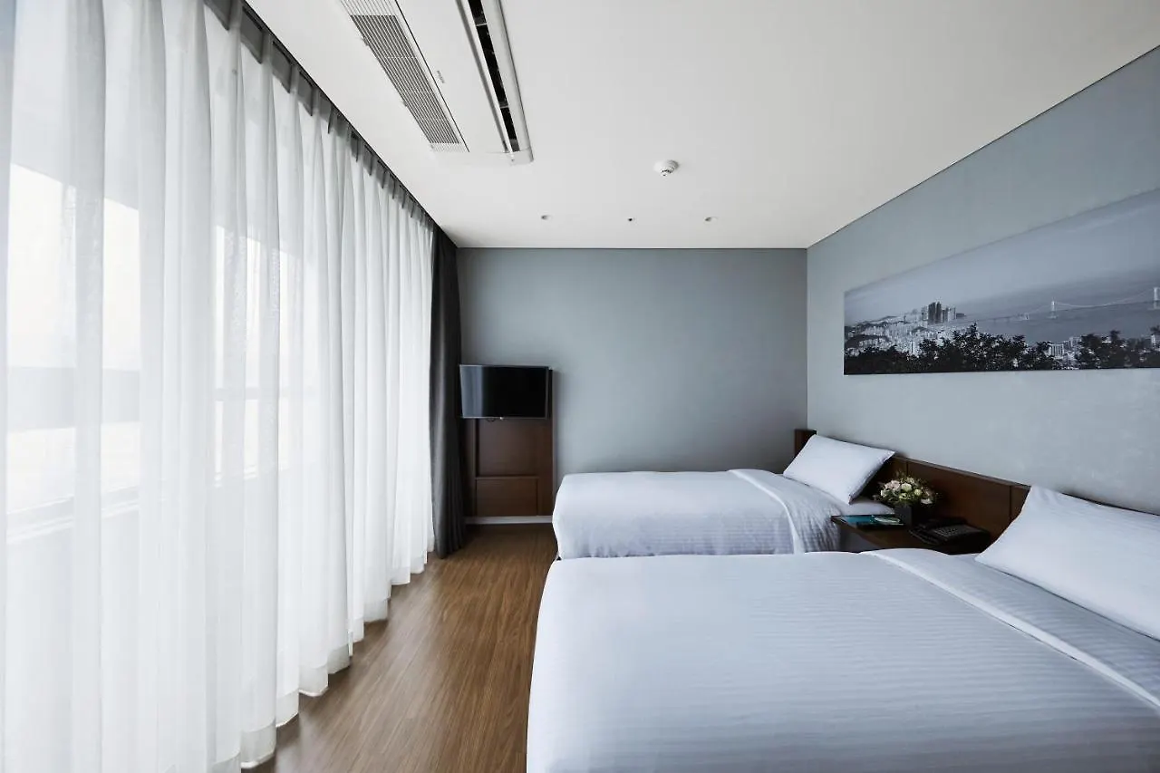 Felix By Stx Hotel & Suite Busan 0*,  South Korea