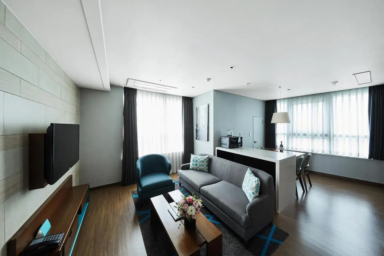 Felix By Stx Hotel & Suite Busan 0*,